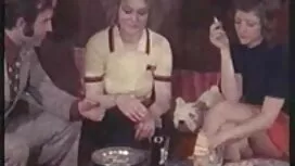 ورزش ها دختر بسیار ز ...