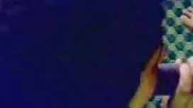 دختر عاطفی خود را به ...