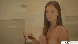 دختر به اوج لذت فیلم ...