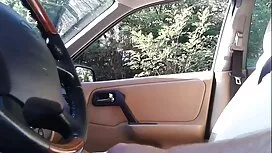 کریستینا انگشت مرد د ...